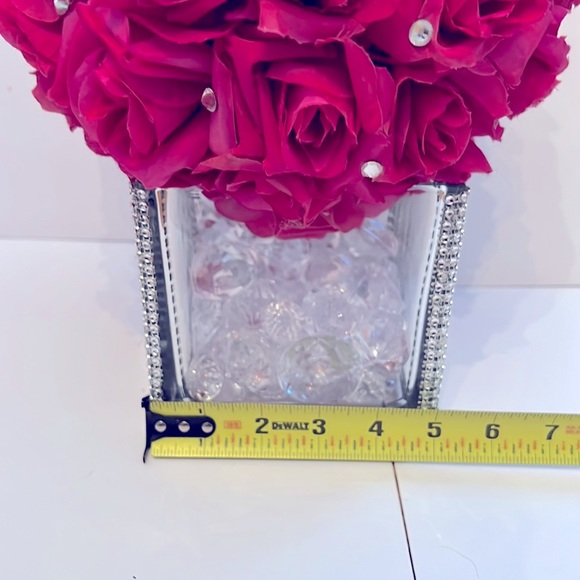 Custom fuchsia rose ball with rhinestones in a glass vase & crystal diamonds.l - Picture 9 of 10
